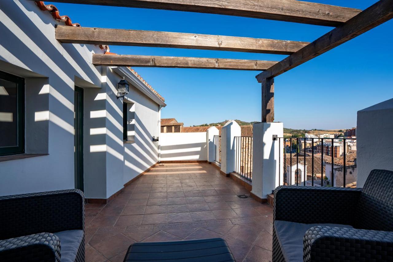 Apartamentos Caceres Historico Centro מראה חיצוני תמונה