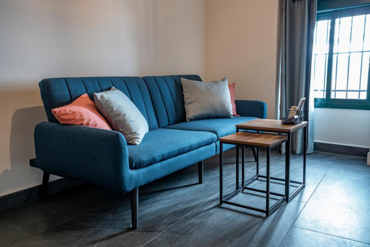 Apartamentos Caceres Historico Centro מראה חיצוני תמונה