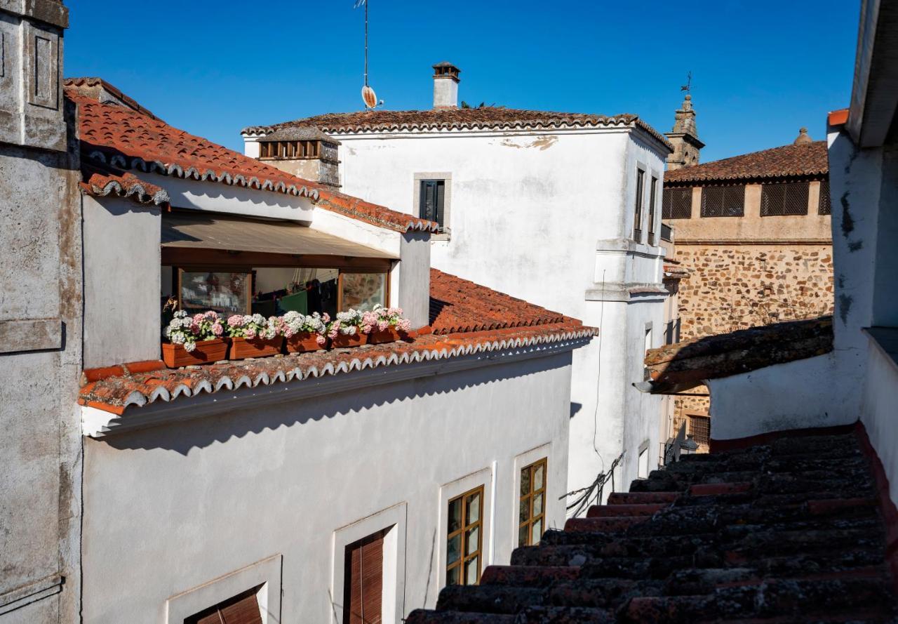 Apartamentos Caceres Historico Centro מראה חיצוני תמונה