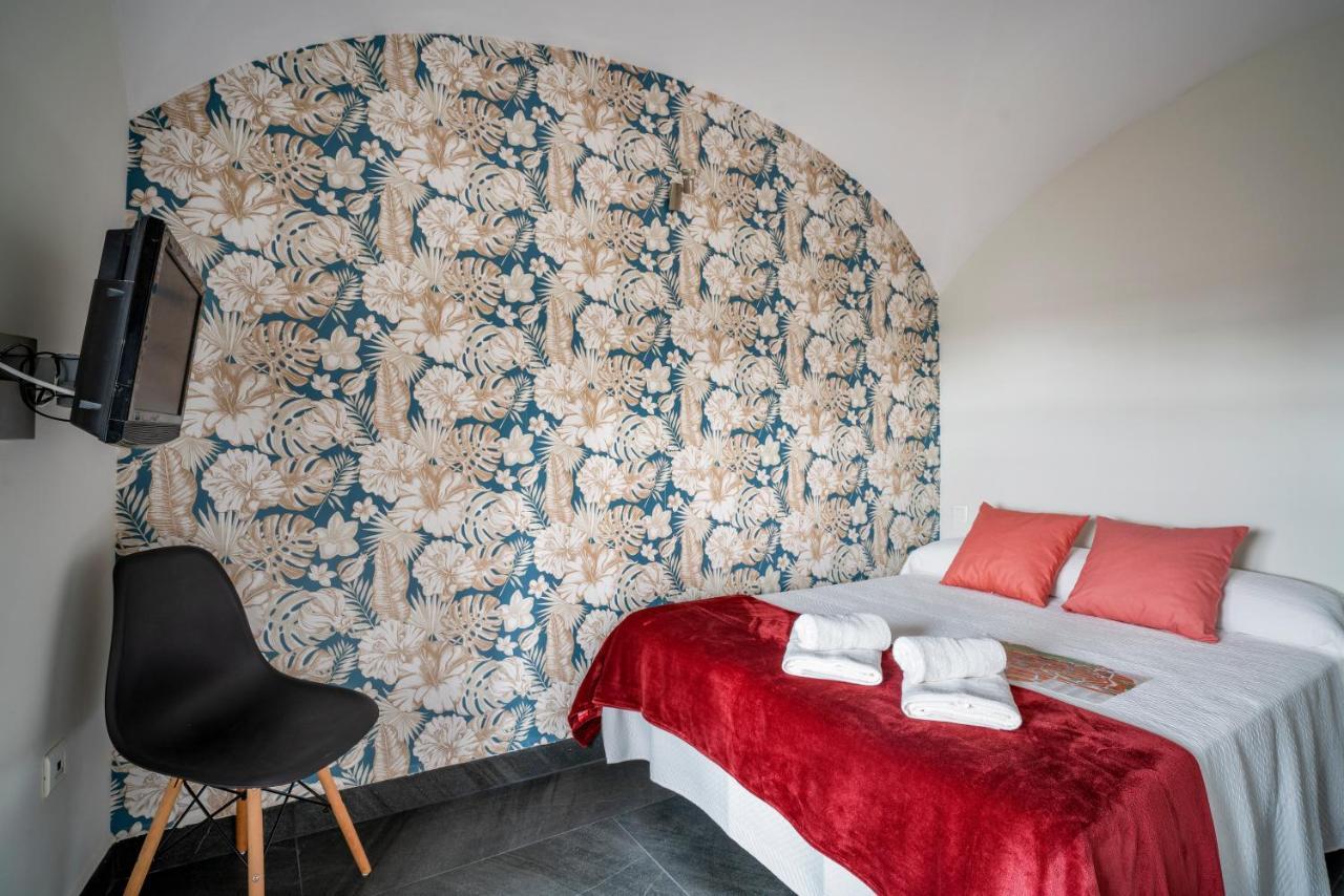 Apartamentos Caceres Historico Centro מראה חיצוני תמונה