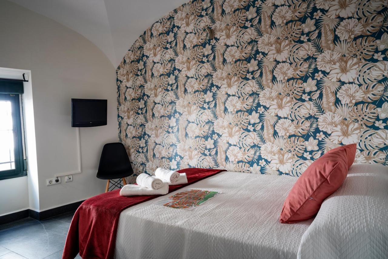 Apartamentos Caceres Historico Centro מראה חיצוני תמונה